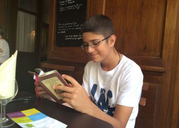 Micul geniu: Un adolescent român din Marea Britanie are un IQ mai mare decât al lui Einstein