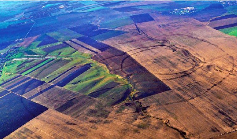 Unic în Europa – Timiș: Cea mai mare fortificație de Epoca Bronzului din Europa, la Cornești – se întinde pe 1.800 de hectare!!!